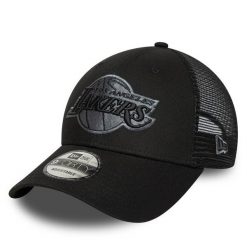Czapka z daszkiem New Era. Czarne czapki i kapelusze damskie New Era, bez wzorów. Za 109.99 zł.