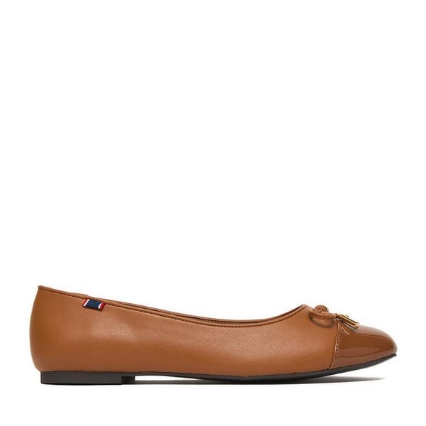 Baleriny Beverly Hills Polo Club. Brązowe baleriny damskie Beverly Hills Polo Club, bez wzorów, bez obcasa. Za 159.99 zł.
