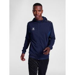 Bluza dresowa z kapturem i zamkiem błyskawicznym Hummel Authentic. Niebieskie bluzy sportowe męskie Hummel, bez wzorów, z dresówki, z kapturem, na fitness i siłownię. Za 281.00 zł.