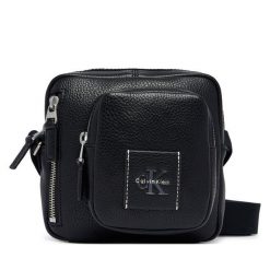 Saszetka Calvin Klein. Czarne saszetki męskie Calvin Klein, młodzieżowe, małe. Za 369.99 zł.