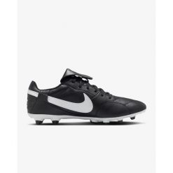 Buty piłkarskie Nike The Premier III FG. Czarne buty sportowe męskie Nike, bez zapięcia, do biegania. Za 400.99 zł.