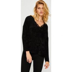 Vero Moda - Sweter. Swetry damskie marki Vero Moda. W wyprzedaży za 79.90 zł.