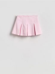 Gładkie spódnico-szorty - różowy. Czerwone szorty damskie Reserved, l, bez wzorów, z tkaniny. Za 99.99 zł.