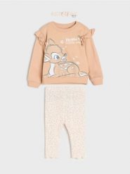 Bawełniany komplet; bluza, legginsy i opaska Bambi - beżowy. Brązowe bluzy dla niemowląt Sinsay, bez wzorów, z bawełny, bez ramiączek, bez kaptura. Za 29.99 zł.