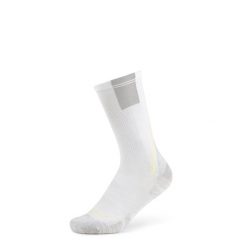Skarpety biegowe Buff Coolnet Crew Sock CC. Białe skarpety damskie Buff, bez wzorów. Za 119.99 zł.