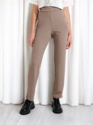 Spodnie - brązowy. Brązowe spodnie materiałowe damskie Sinsay, l, bez wzorów. Za 49.99 zł.