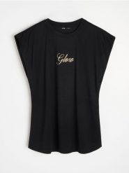 Koszulka z domieszką wiskozy - czarny. Czarne t-shirty damskie Sinsay, l, bez wzorów, z wiskozy, bez kołnierzyka. Za 25.99 zł.